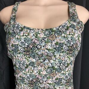Floral Print Sleeveless Top